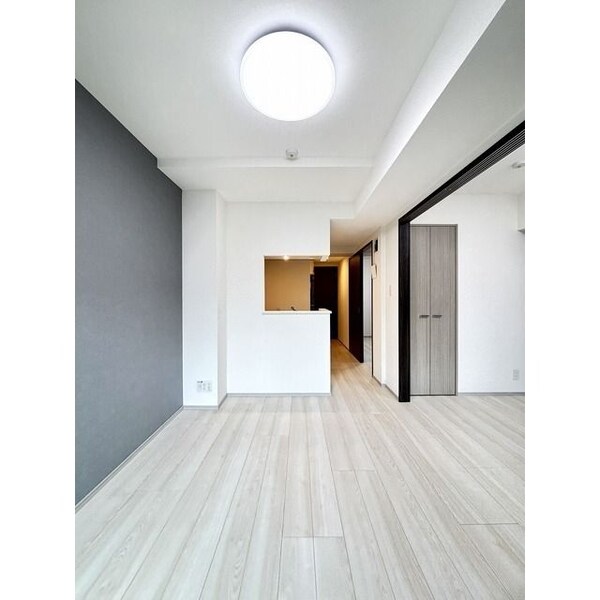 居室(※同じ間取り別号室参考写真)