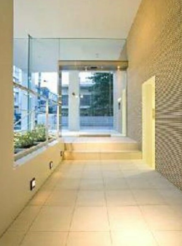 ロビー・ラウンジ