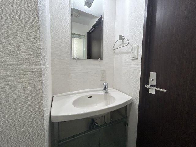 物件内観写真11　(※同じ間取り別号室参考写真
　現状優先)