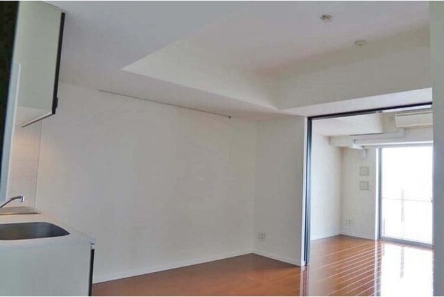 物件内観写真5　(※同じ間取り別号室参考写真)