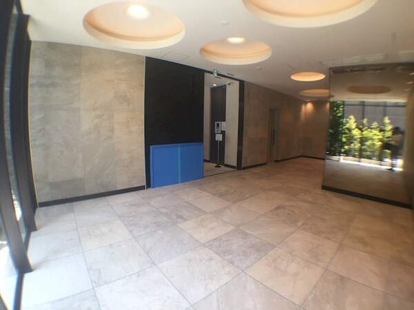 ロビー・ラウンジ