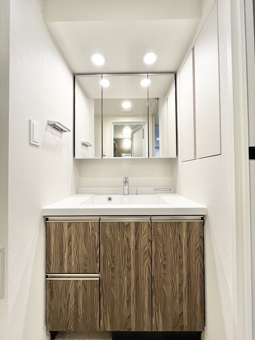 物件内観写真11　(別号室参考写真)