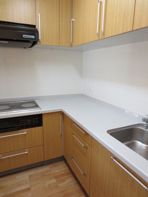 物件内観写真7　(★IHコンロ3口・L字型キッチン★)