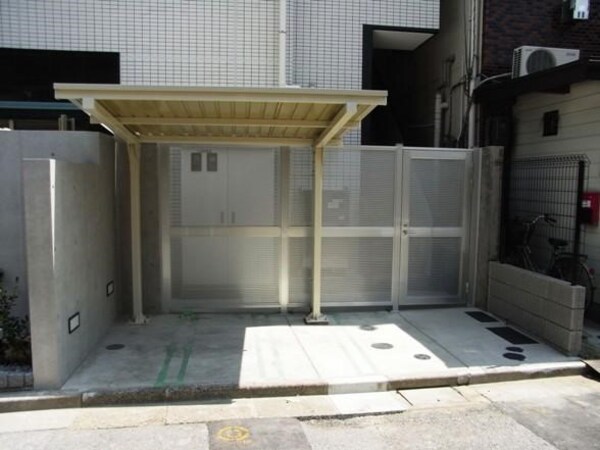 駐車場(駐輪場)