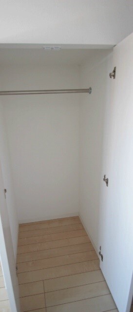 物件内観写真14　(別号室参考写真)