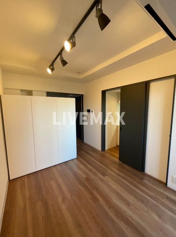 寝室(別号室参考写真)