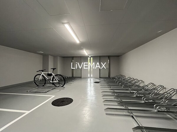 駐車場(駐輪場)