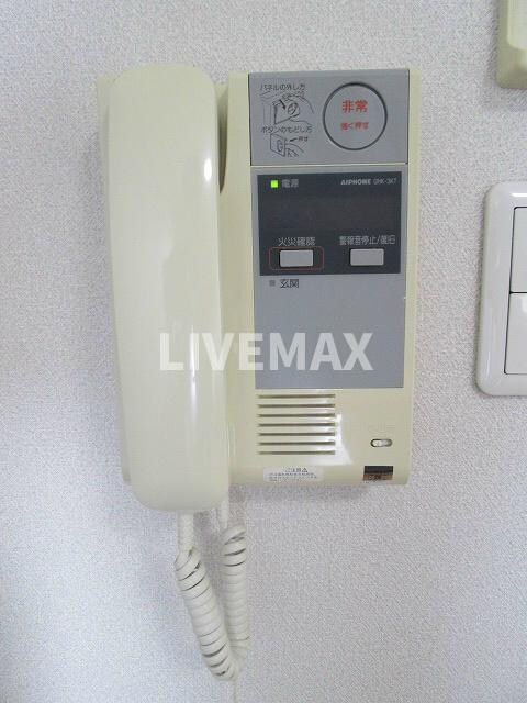 物件内観写真12　(モニターホン)