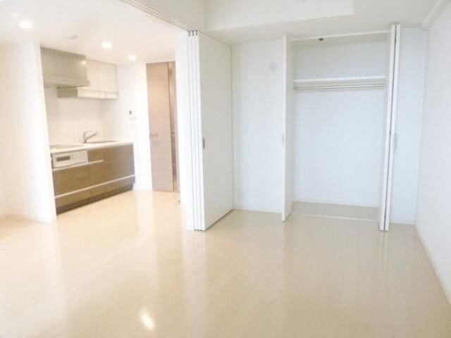 物件内観写真3　(別号室参考写真)