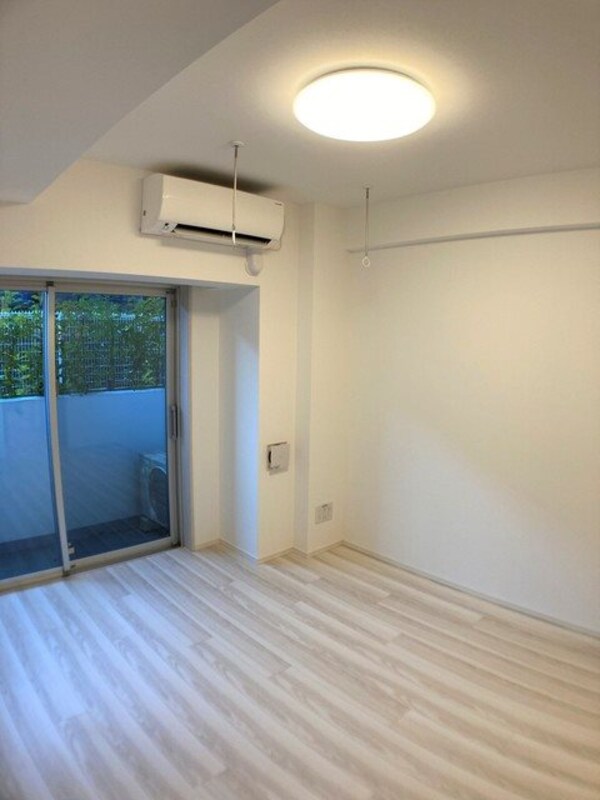 居室(別号室参考写真)