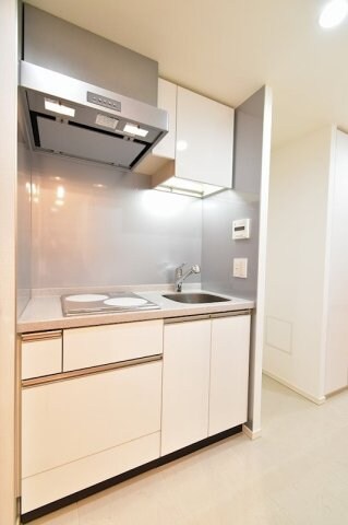 物件内観写真5　(※同じ間取り別号室参考)