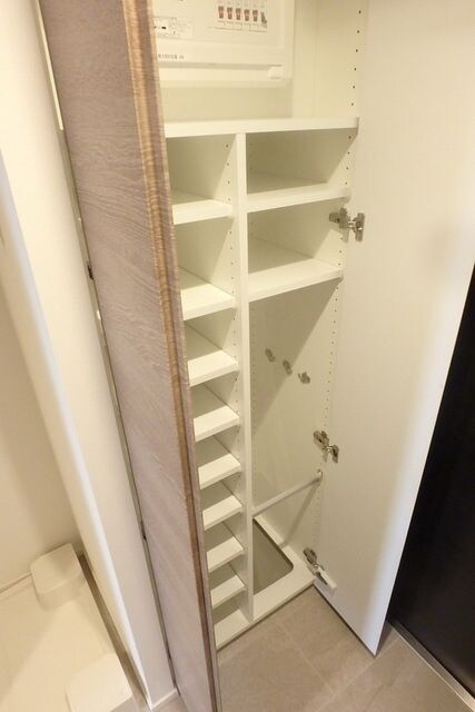 物件内観写真4　(別号室参考写真)