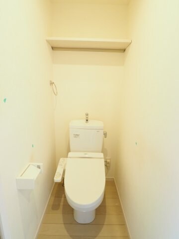 物件内観写真6　(※同じタイプ別号室参考写真)