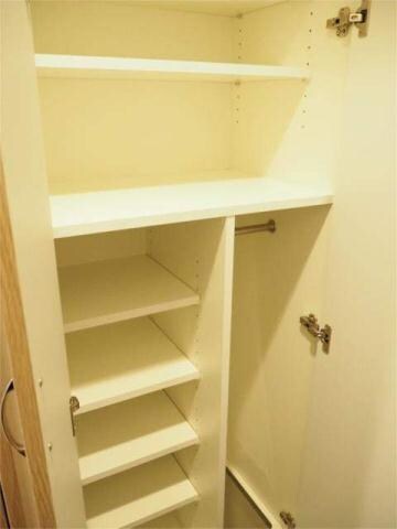 物件内観写真13　(別号室参考写真)