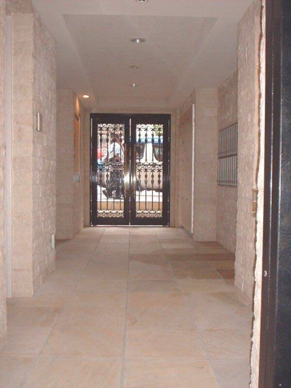 ロビー・ラウンジ