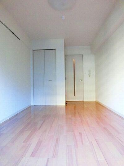 物件内観写真10　(～先行申込受付中～ネット無料・人気の分譲型)