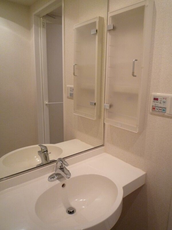 物件内観写真9　(※同じタイプ別号室参考写真)