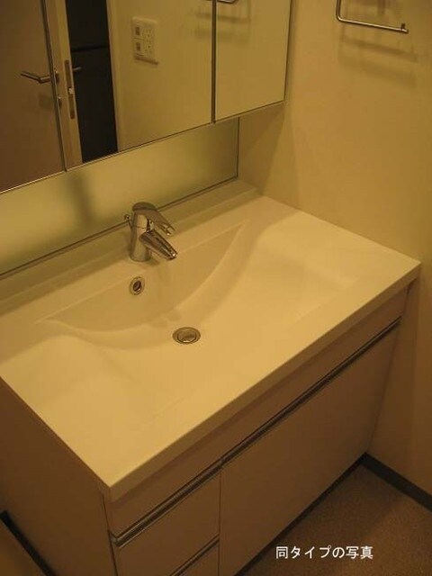 物件内観写真8　(※同じ間取り別号室参考写真
　現状優先)