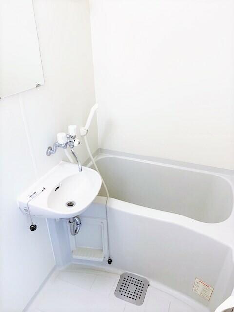 物件内観写真7　(別号室参考写真)