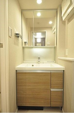 物件内観写真13　(※同じ間取り別号室参考写真)