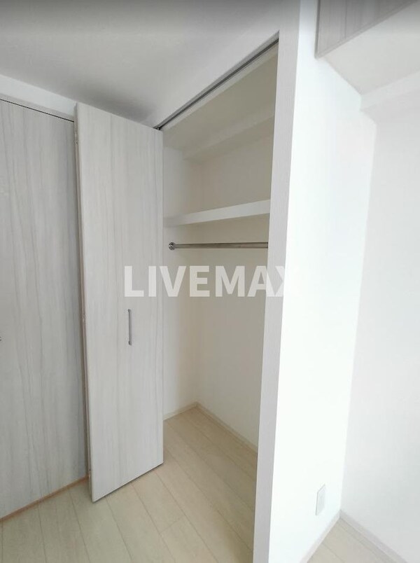 収納(反転タイプの写真です)