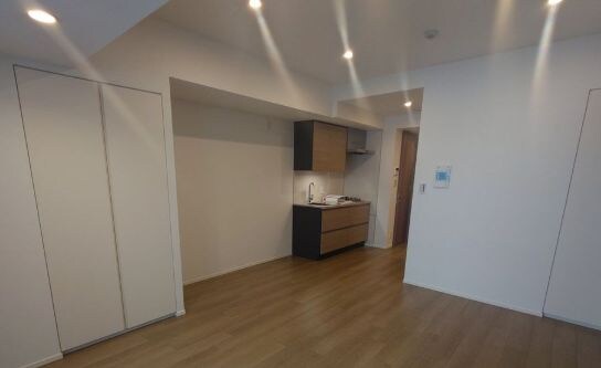 物件内観写真5　(別号室参考写真)