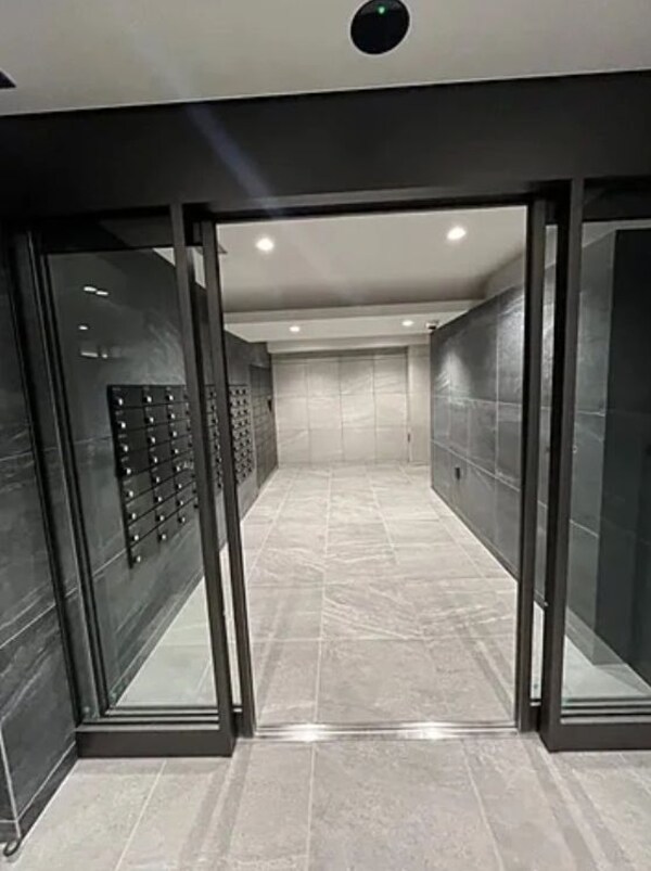 ロビー・ラウンジ