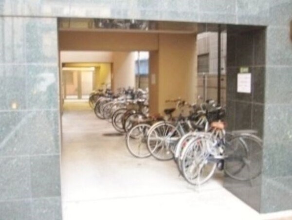 駐車場(駐輪場)