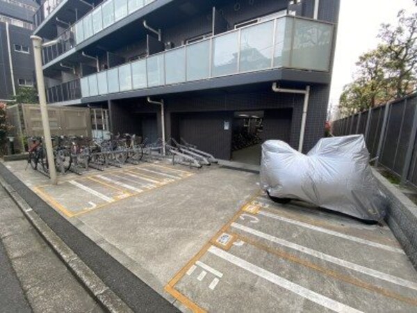 駐車場(駐輪場)
