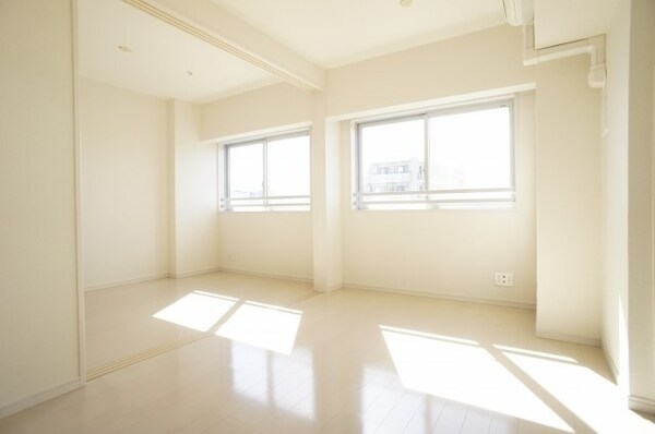 寝室(～内見予約受付中～お気軽にお問い合わせ下さい(^o^))