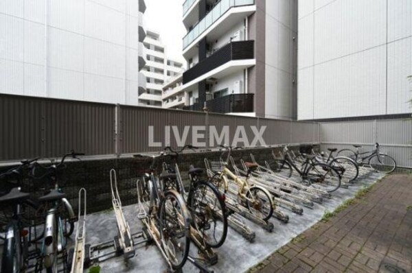 駐車場(駐輪場)