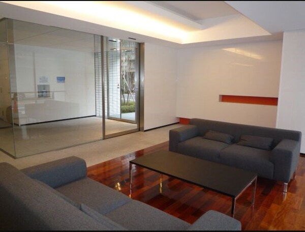 ロビー・ラウンジ