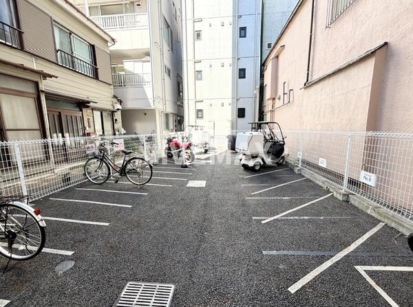 駐車場(駐輪場)