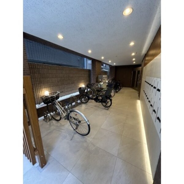 駐車場(駐輪場)