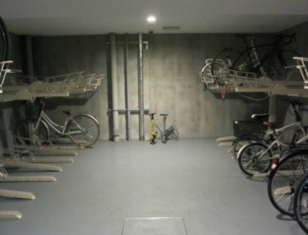 駐車場(駐輪場)