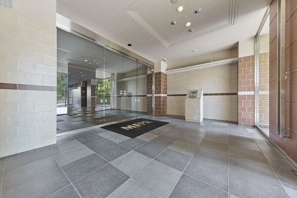 ロビー・ラウンジ