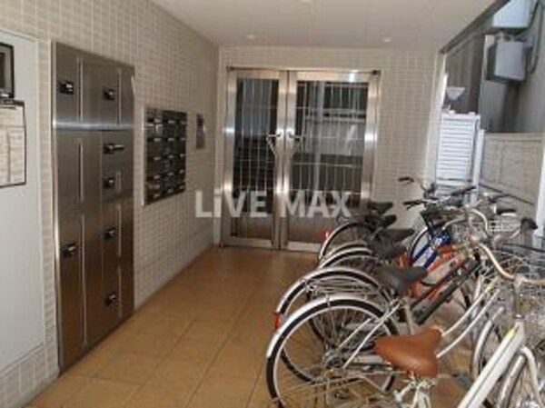 建物設備(駐輪場)