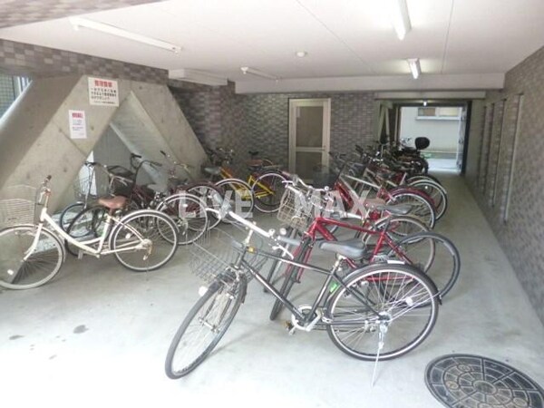建物設備(駐輪場)