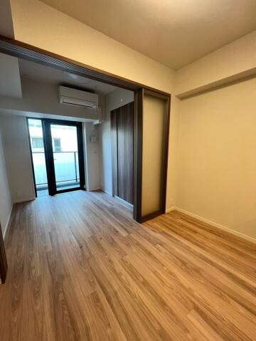 物件内観写真5　(別号室参考写真)