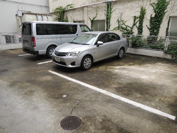 外観(駐車場)