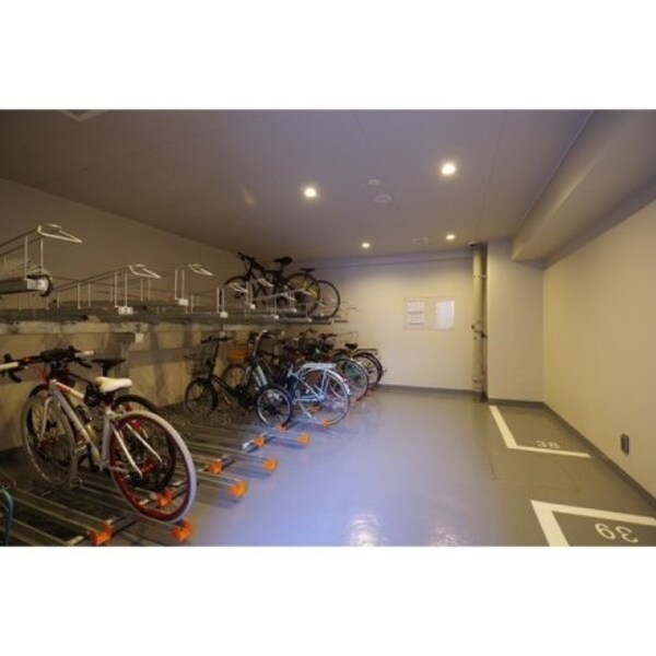 駐車場(駐輪場)