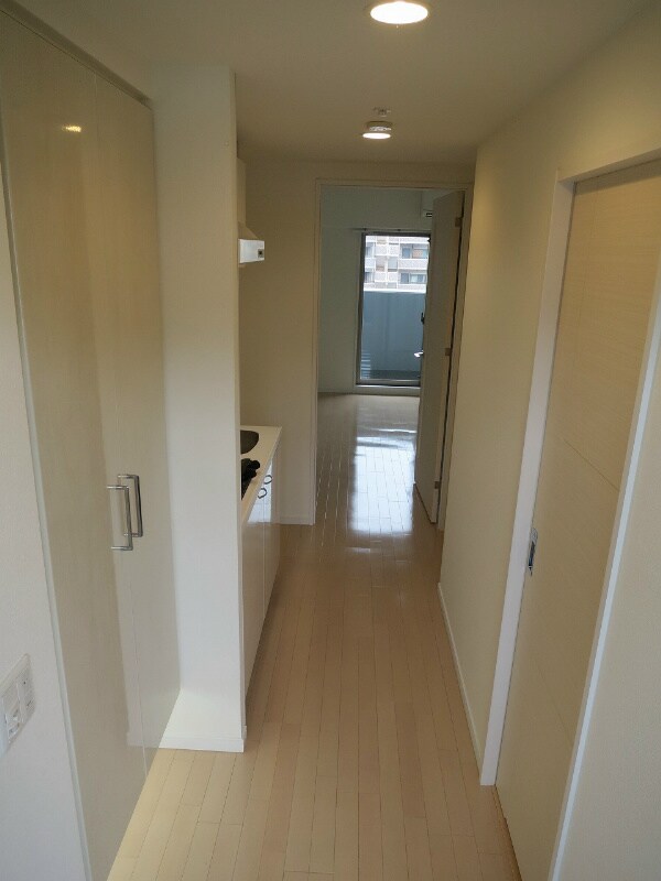 物件内観写真4　(★玄関スペース)