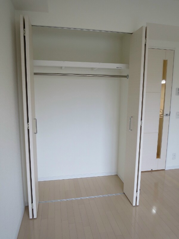 物件内観写真12　(★クローゼット)