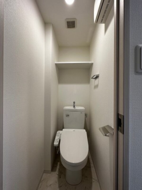 トイレ(※同社施工物件参考写真使用)