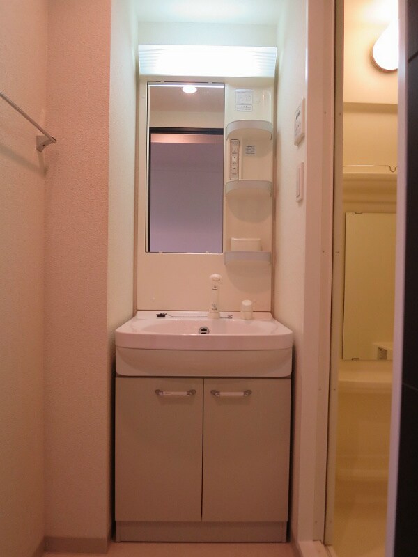 物件内観写真11　(★独立洗面台★)