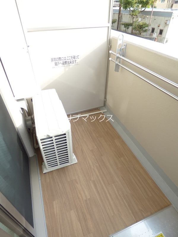 バルコニー