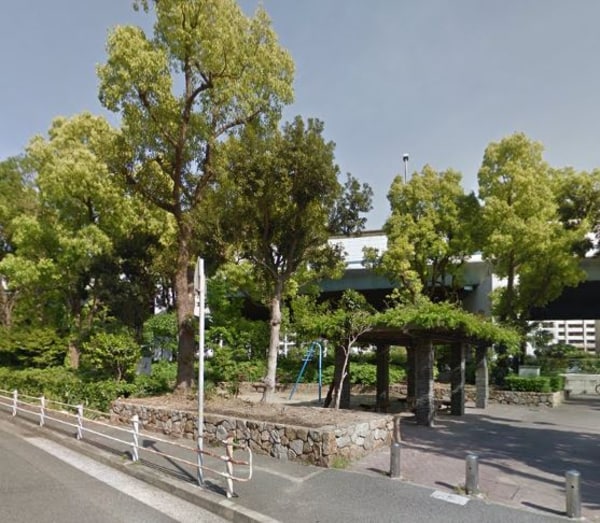 周辺環境(南本町街園（472m）)