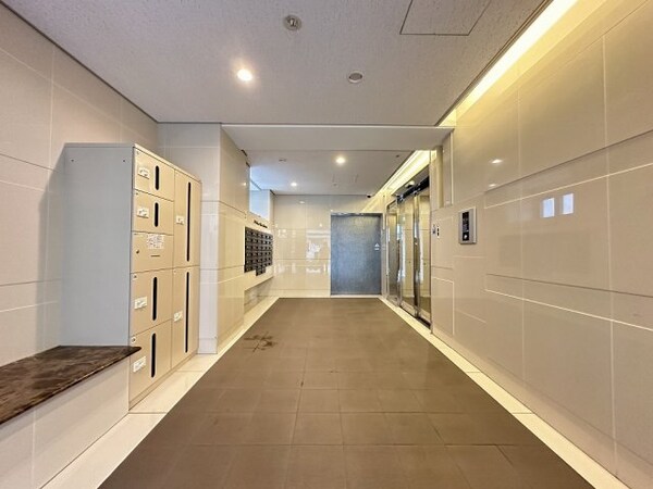 ロビー・ラウンジ