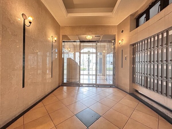 ロビー・ラウンジ