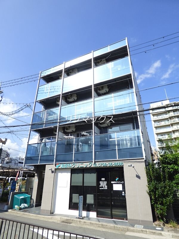 物件外観写真1　(ネット・WIFI無料。)